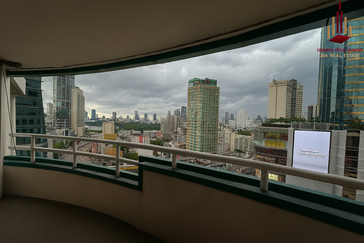 For SaleCondoSukhumvit, Asoke, Thonglor : ✨ For Sale: Las Colinas Condo ✨ 💰 Only 18,100,000 THB