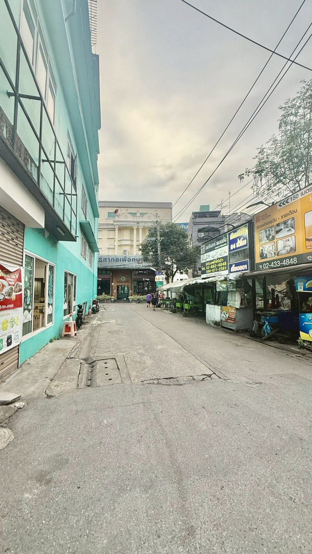 อาคารพาณิชย์วงเวียนใหญ่ เจริญนคร : ขายอาคารพาณิชย์ 4 ชั้น พร้อมชั้นลอย ย่านอรุณอมรินทร์ เหมาะสำหรับอยู่อาศัย ทำออฟฟิศ ร้านค้า หรือปล่อยเช่าเพื่อการลงทุน