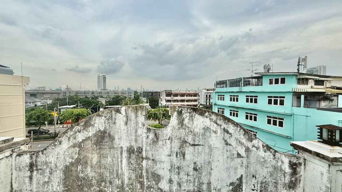 อาคารพาณิชย์วงเวียนใหญ่ เจริญนคร : ขายอาคารพาณิชย์ 4 ชั้น พร้อมชั้นลอย ย่านอรุณอมรินทร์ เหมาะสำหรับอยู่อาศัย ทำออฟฟิศ ร้านค้า หรือปล่อยเช่าเพื่อการลงทุน