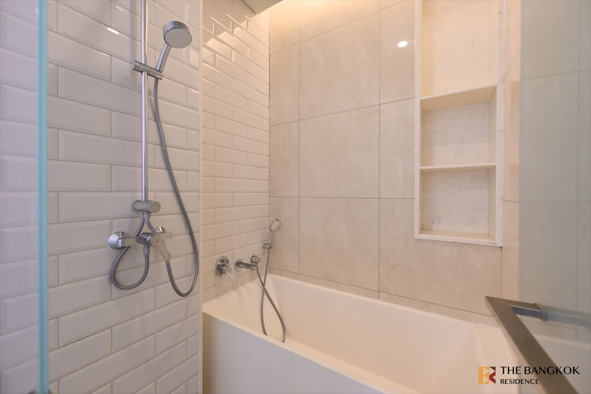 For SaleCondoSukhumvit, Asoke, Thonglor : 💫 Rare Unit! Japanese Luxury Style, Siamese Exclusive Sukhumvit 42 near BTS Ekkamai