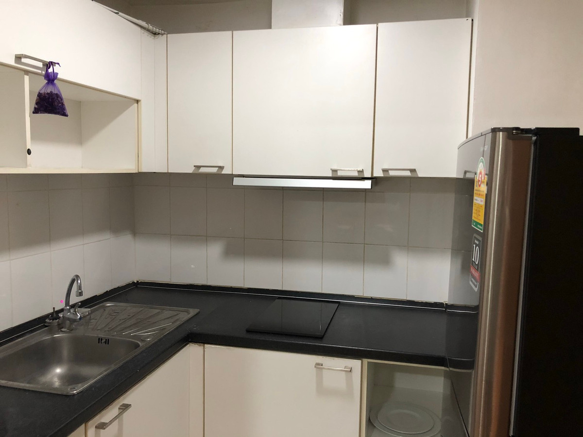 ขายคอนโดวงเวียนใหญ่ เจริญนคร : For Sale: The Master Sathorn Executive Condominium, only 170 meters from BTS Krung Thonburi (S15-2584(S))