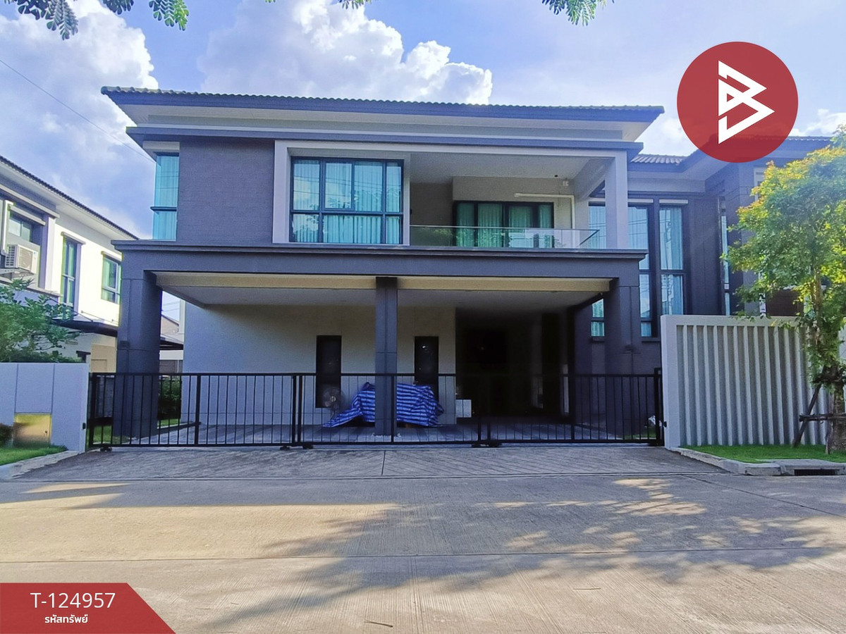 For SaleHousePinklao, Charansanitwong : Luxury detached house for sale The City Village Pinklao-Borom 2 (The City Pinklao-Borom2) decorated throughout the house.