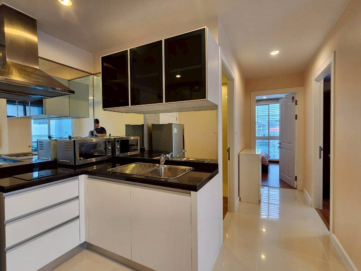 For SaleCondoSilom, Saladaeng, Bangrak : Urgent sale!! 2 bedroom condo | The Surawong | Number 159/39, 7th floor, size 53.41 sq m.