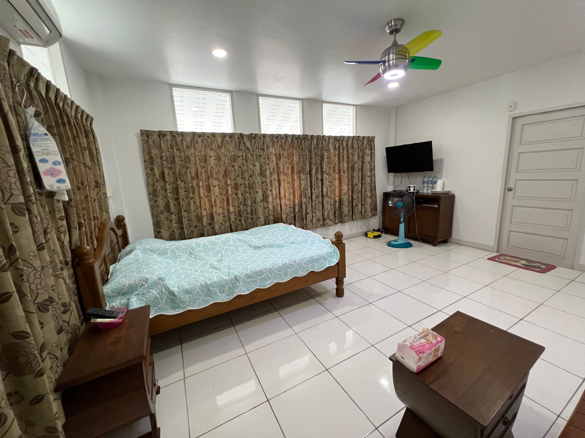 For RentHouseMin Buri, Romklao : House for rent, Home Place Ramkhamhaeng 140, near Triam Udom Suksa Nomklao School.