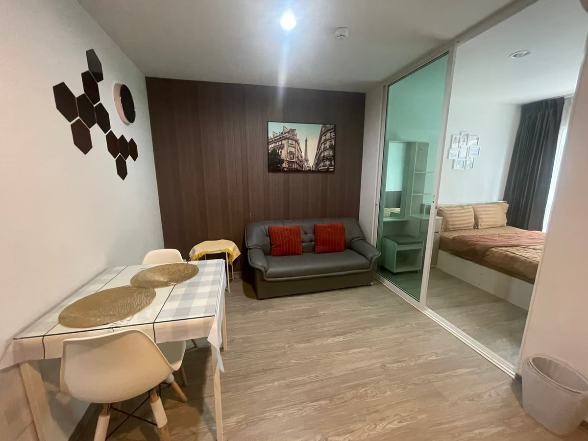 ให้เช่าคอนโดอ่อนนุช อุดมสุข : 📍 รีเจนท์ 97/1 ทำเลสะดวก ใกล้แหล่งที่พักอาศัยและการเดินทาง  🏢 อาคาร A | ชั้น 3 📐 ห้องพร้อมอยู่