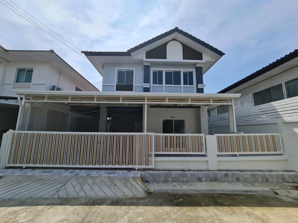 For SaleHouseNawamin, Ramindra : 2-story detached house, Burirom Village Soi Liab Khlong Song 23, Sub-Soi 17, Fashion Island, The Promenade, Big C, Lotus, Makro, The Jazz Liab Khlong Song Pink Line Renovated and ready to move in Convenient travel