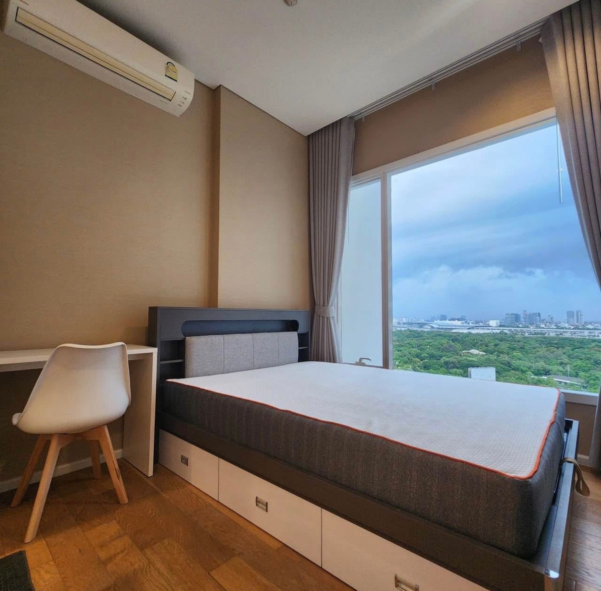 For RentCondoLadprao, Central Ladprao : For rent ✨ The Saint Residences ✨ Fully furnished and equipped, near BTS Ha Yaek Lat Phrao