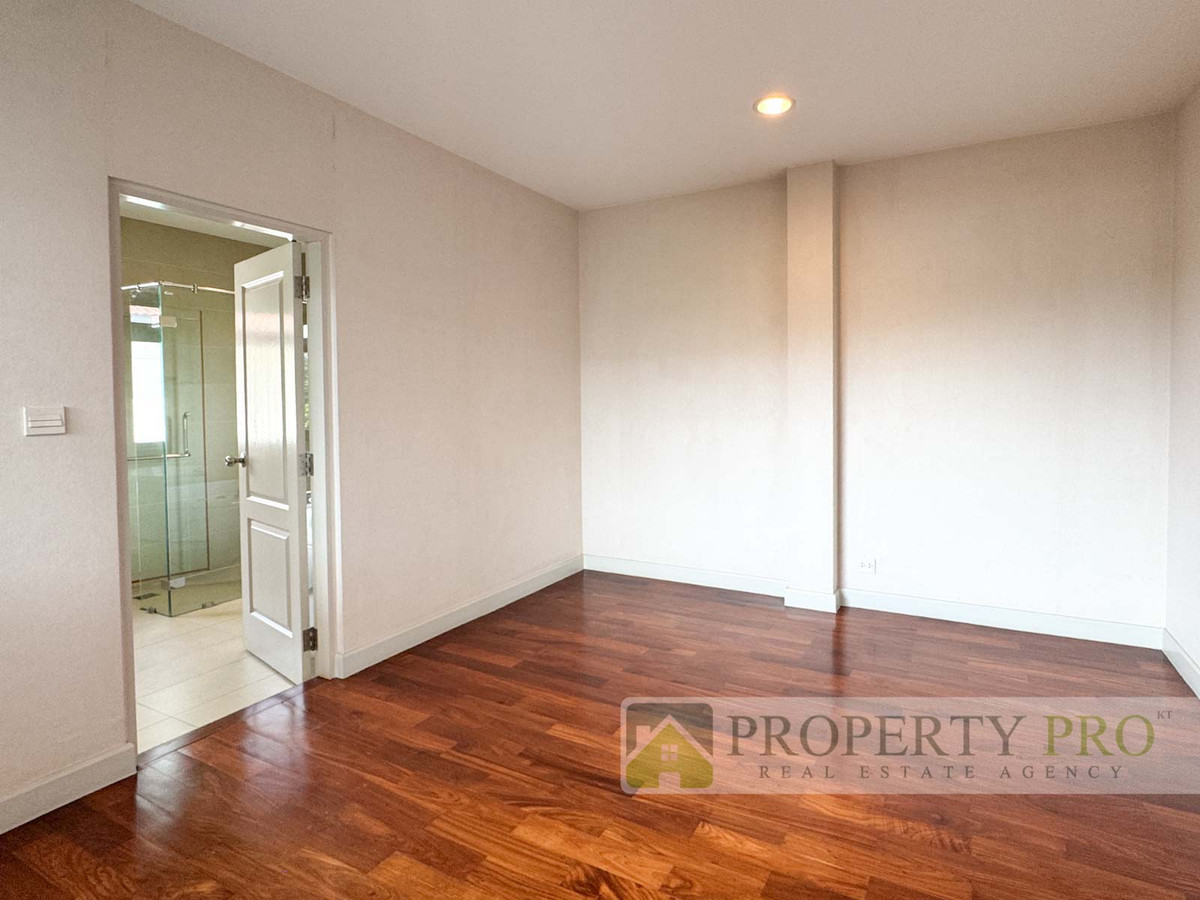 For SaleHouseRama5, Ratchapruek, Bangkruai : House for Sale Grand Bangkok Boulevard Ratchapruek Rattanathibet, 4 beds 5 baths 147 Sqw 425 Sqm Near MRT Bang Rak Noi Tha It Rama 5 Circle : KT25S-006