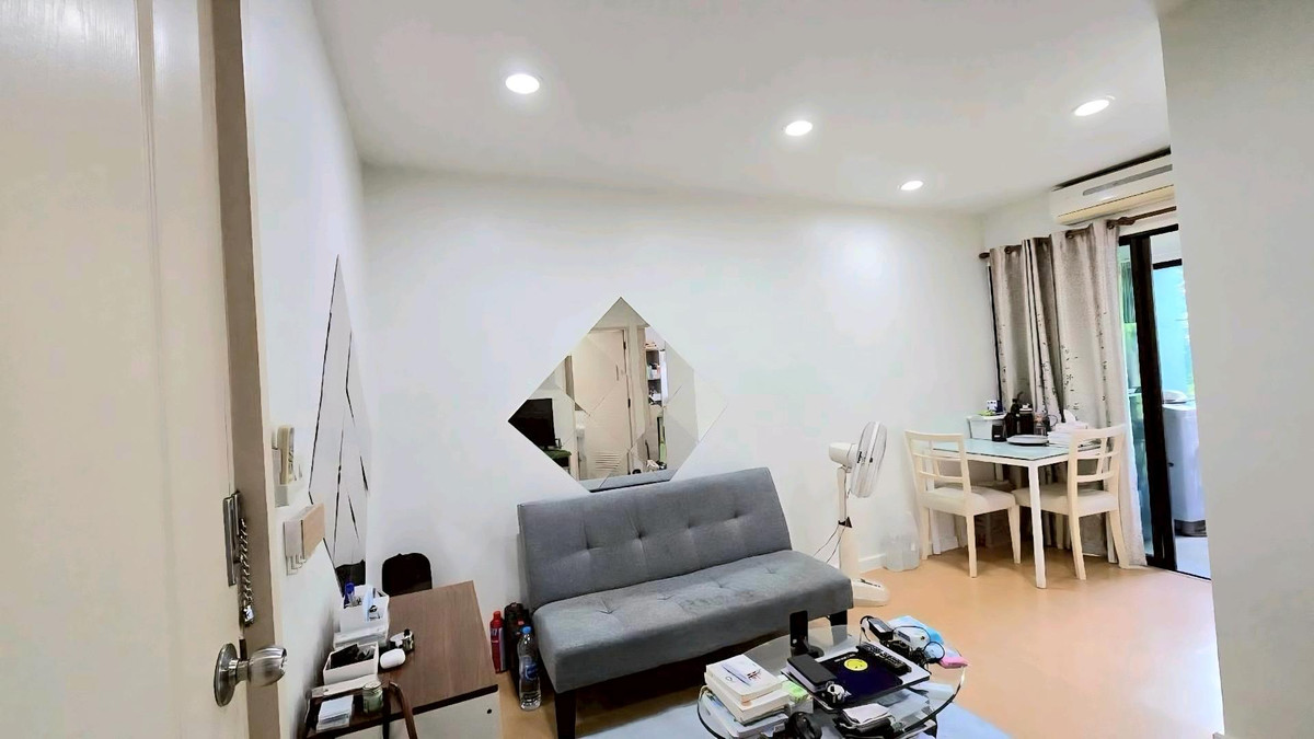 For SaleCondoBangna, Bearing, Lasalle : For sale: icondo Sukhumvit 105 (La Salle), condo, good location, comfortable living, close to the BTS, affordable price.