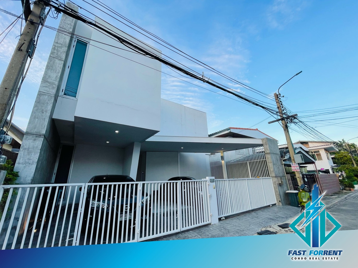 ให้เช่าบ้านโชคชัย4 ลาดพร้าว71 : 🔥🔥Code 30002🔥🔥ให้เช่าบ้านเดี่ยว 2 ชั้น / Home Office พิกัด โชคชัย 4🌐LINE ID : @fastforrentcondo