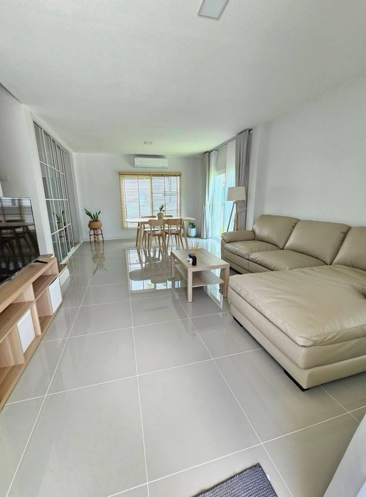 For RentSamut Prakan,Samrong : 💥For rent 50,000 baht, semi-detached house, Grande Pleno Mega Bangna, semi-detached house, 3 bedrooms, 3 bathrooms, 2 parking spaces.