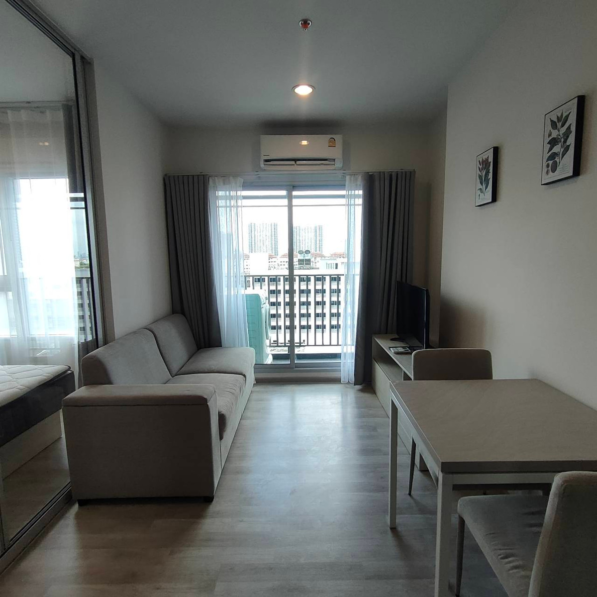 For RentCondoRamkhamhaeng, Hua Mak : 🌊There is a washing machine💛❤️(For Rent)Niche MONO Ramkhamhaeng🚊0M.MRT Hua Mak