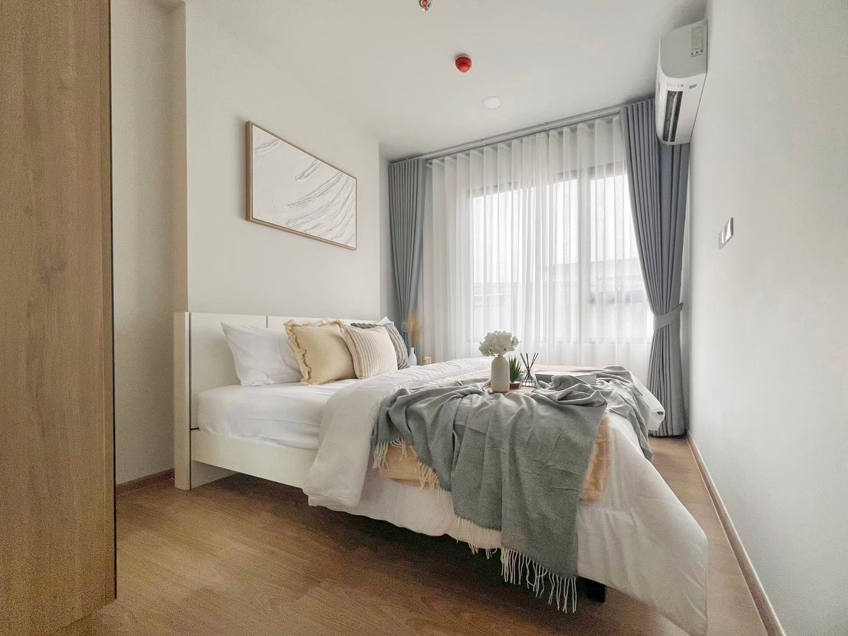 For RentCondoPinklao, Charansanitwong : Brand new room, ready to move in, Chewathai Pinklao Condo, Chewathai Pinklao.