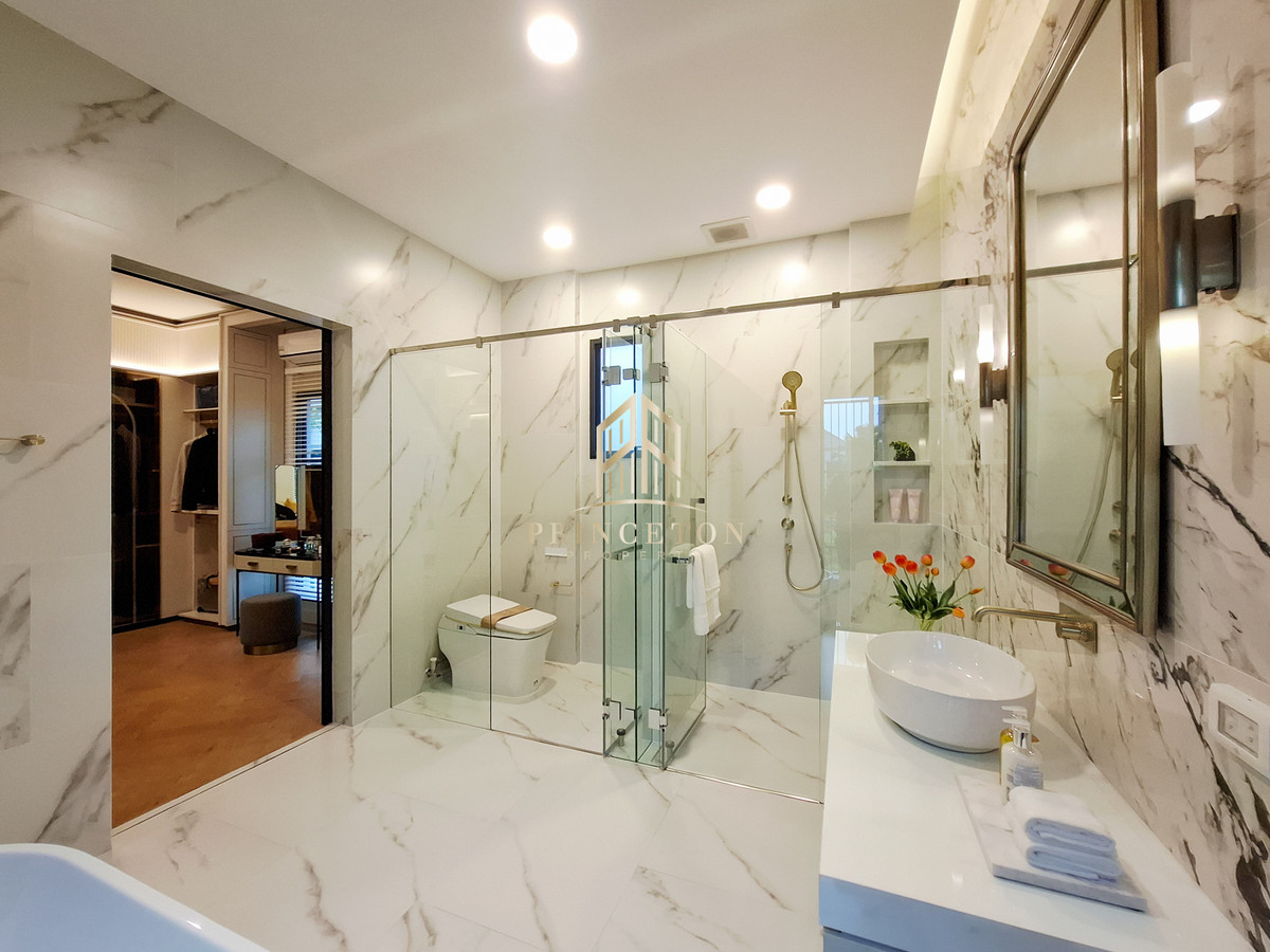 ขายบ้านบางนา แบริ่ง ลาซาล : ขายบ้านตัวอย่างหรู นันทวัน บางนา กม.15 📞092-4252445 Nantawan Bangna KM.15