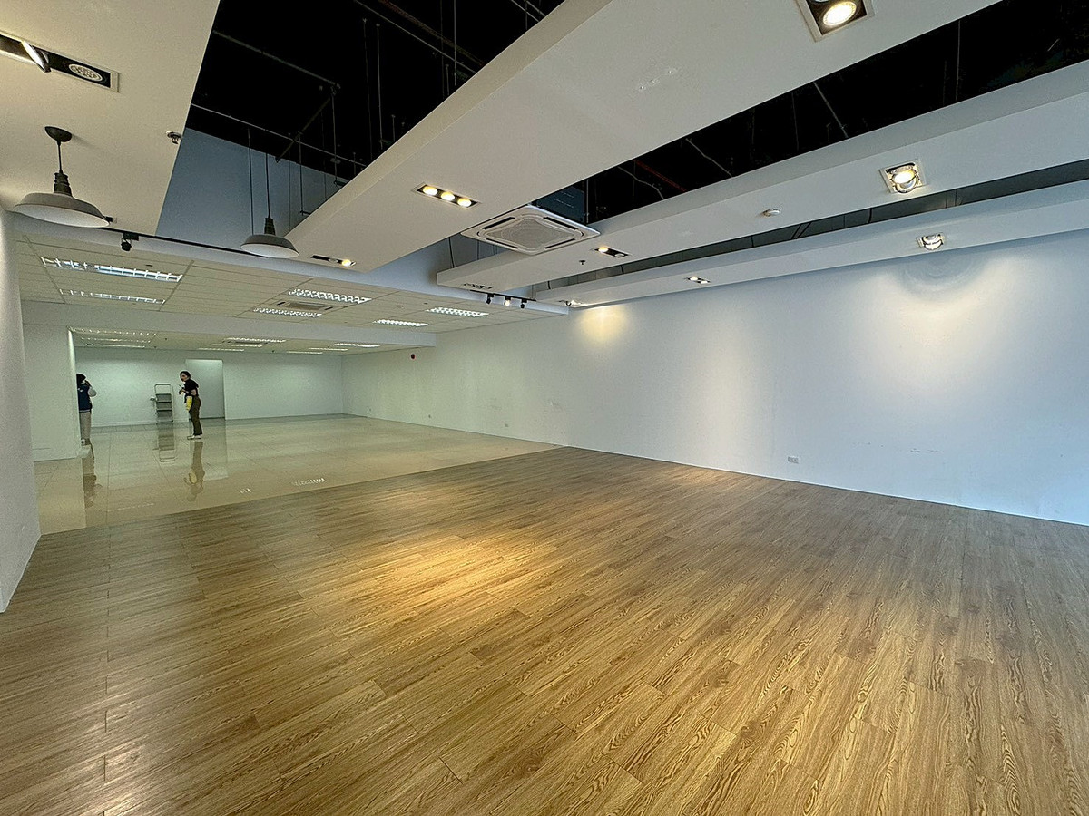 ให้เช่าร้านค้า/ตลาดนัดสุขุมวิท อโศก ทองหล่อ : 💥 พื้นที่ร้านค้าสภาพ 100% ทำเลอโศก ใจกลางย่านธุรกิจ เหมาะทำธุรกิจทุกประเภท 💥 ** NO CO-AGENT ** 