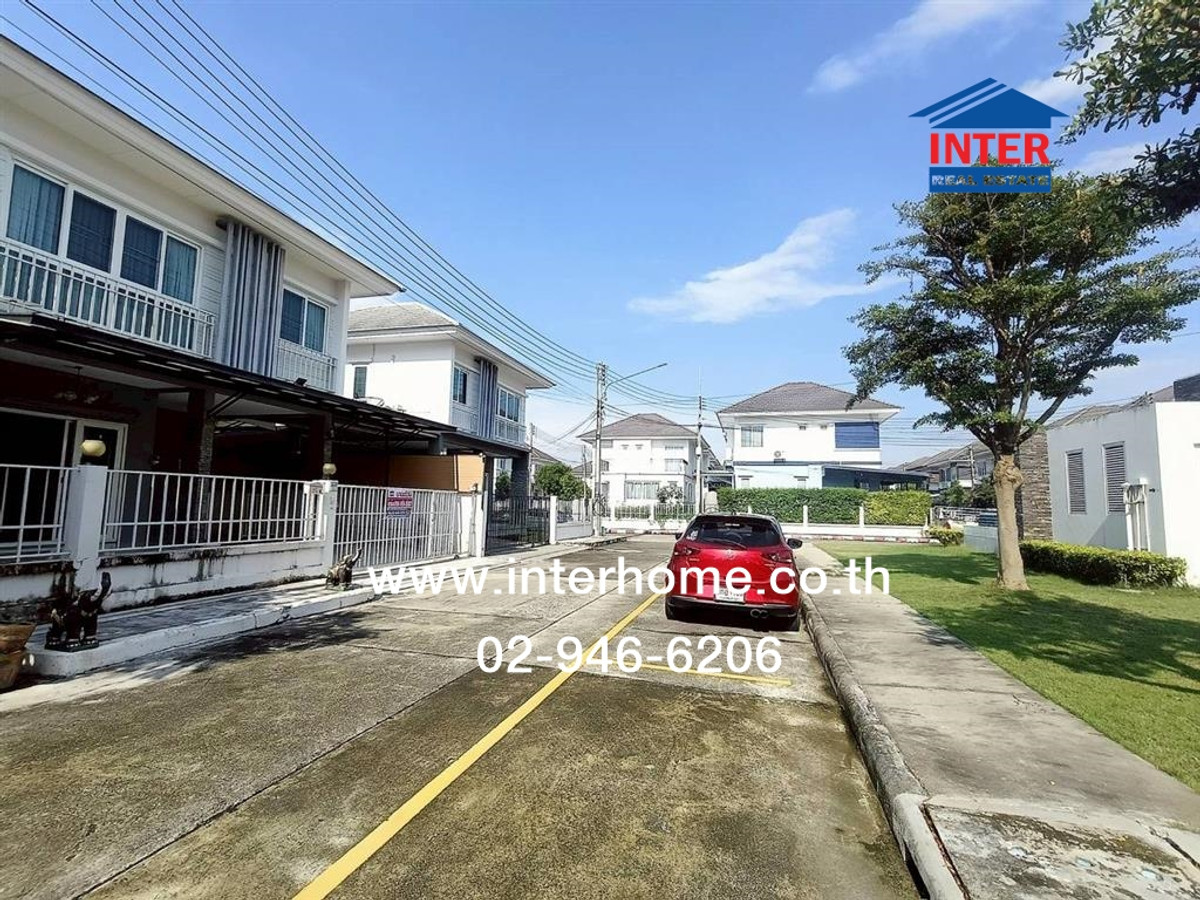 บ้านเดี่ยว 2 ชั้น 37.4 ตร.ว. หมู่บ้านสาริน อเวนิว ใกล้ CJ สาขาสินสาคร ถนนพระราม2 ถนนเจษฎาวิถี เมืองสมุทรสาคร สมุทรสาคร Loading...
