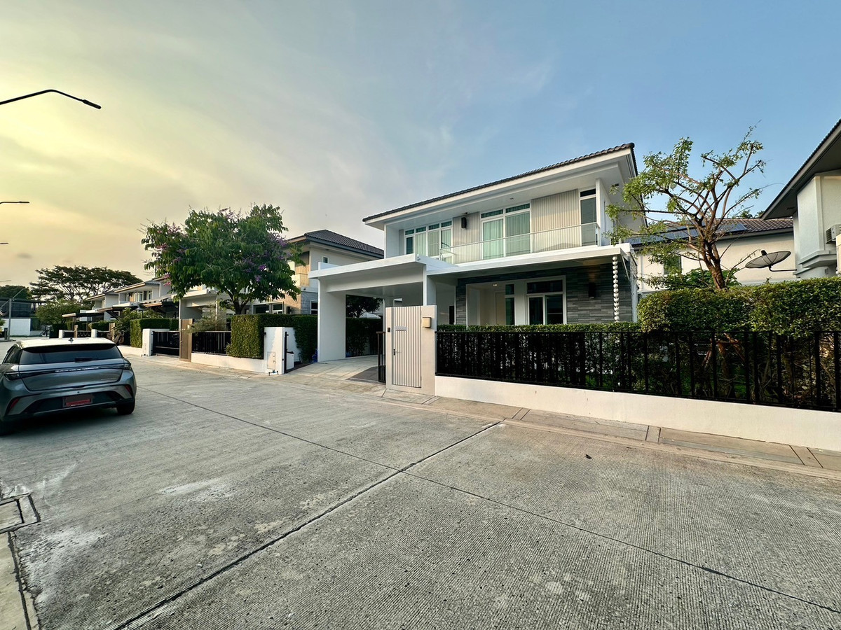 ให้เช่า บ้านเดี่ยว หมู่บ้านมัณฑนา2 บางนา–กม.7 บ้านสวย เฟอร์นิเจอร์ครบ ใกล้เมกาบางนา พร้อมเข้าอยู่ Loading...