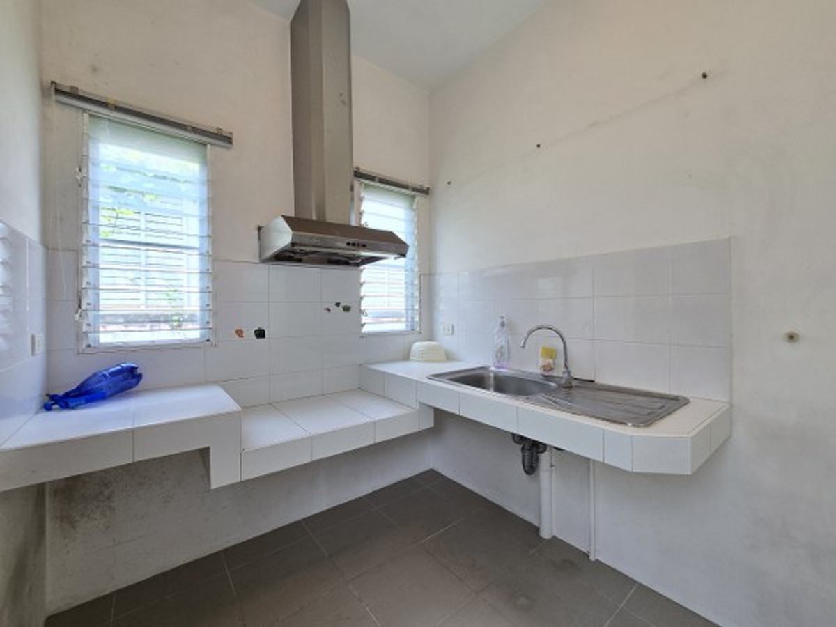 Single house brand LH Prueklada Pinklao – Sai 5 Good location, connected to many routes (6116) Loading...