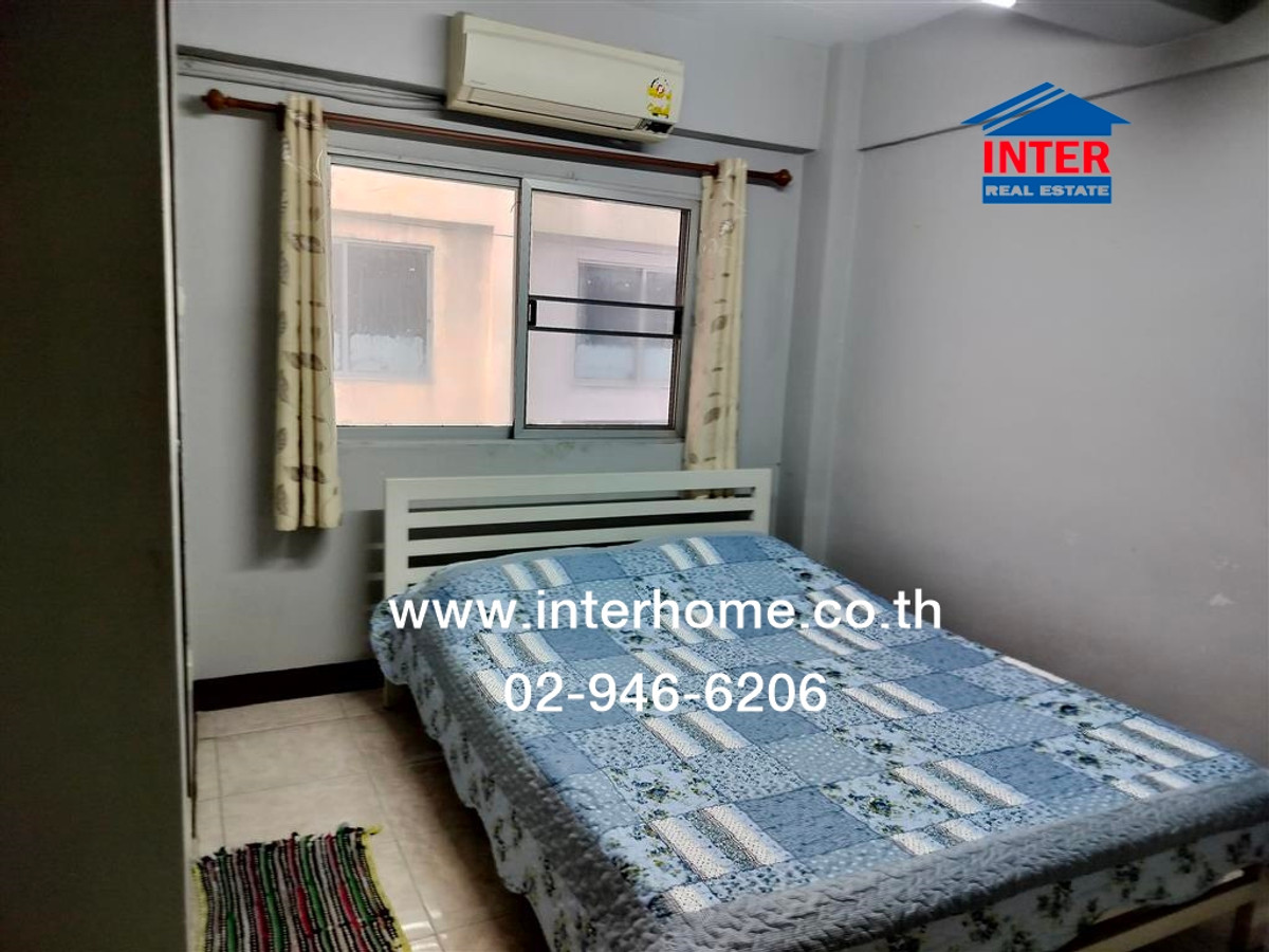 Room for rent, 6 floors, 52.9 sq m, Crystal Home, Phahonyothin Road, Khlong Luang Road, Khlong Luang, Pathum Thani. Loading...