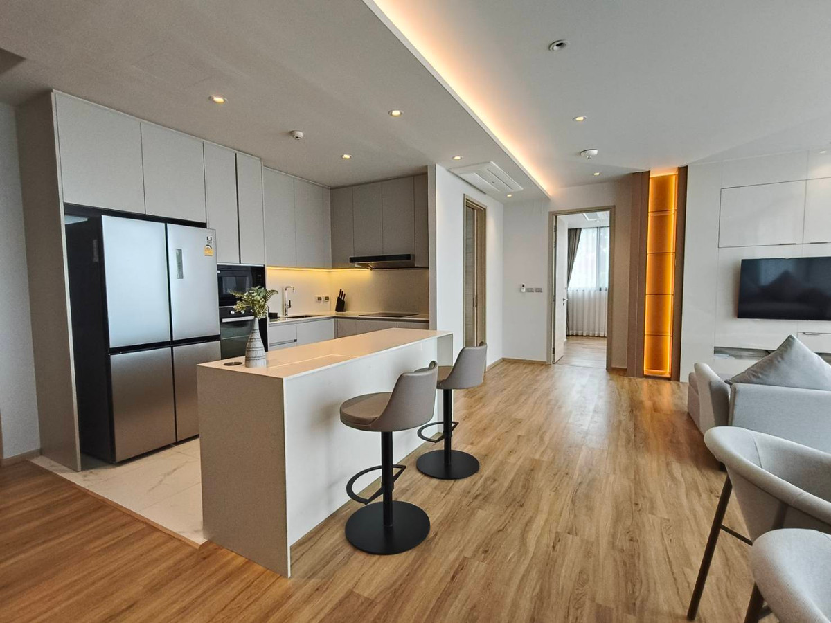 For RentCondoBangna, Bearing, Lasalle : Large room 170 sq m., 3 bedrooms, 4 bathrooms + maids room, complete with all functions for the family. 🏡 Call 0994629391 Bird