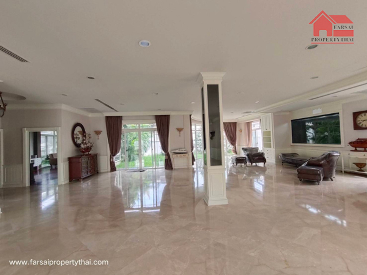 House for rent, 2-story mansion, area 240 sq m, usable area 750 sq m, 6 bedrooms, 6 bathrooms, fully furnished, Lat Phrao Road, Chatuchak District, rental price 220,000 baht/mo. Loading...