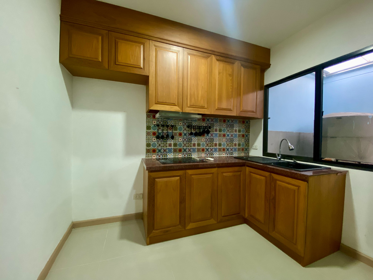 For SaleTownhomeEakachai, Bang Bon : Townhouse J Grand Sathorn - Kanlapaphruek / 4 Bedrooms (FOR SALE), J Grand Sathorn - Kanlapaphruek / Townhouse 4 Bedrooms (FOR SALE) BALL011