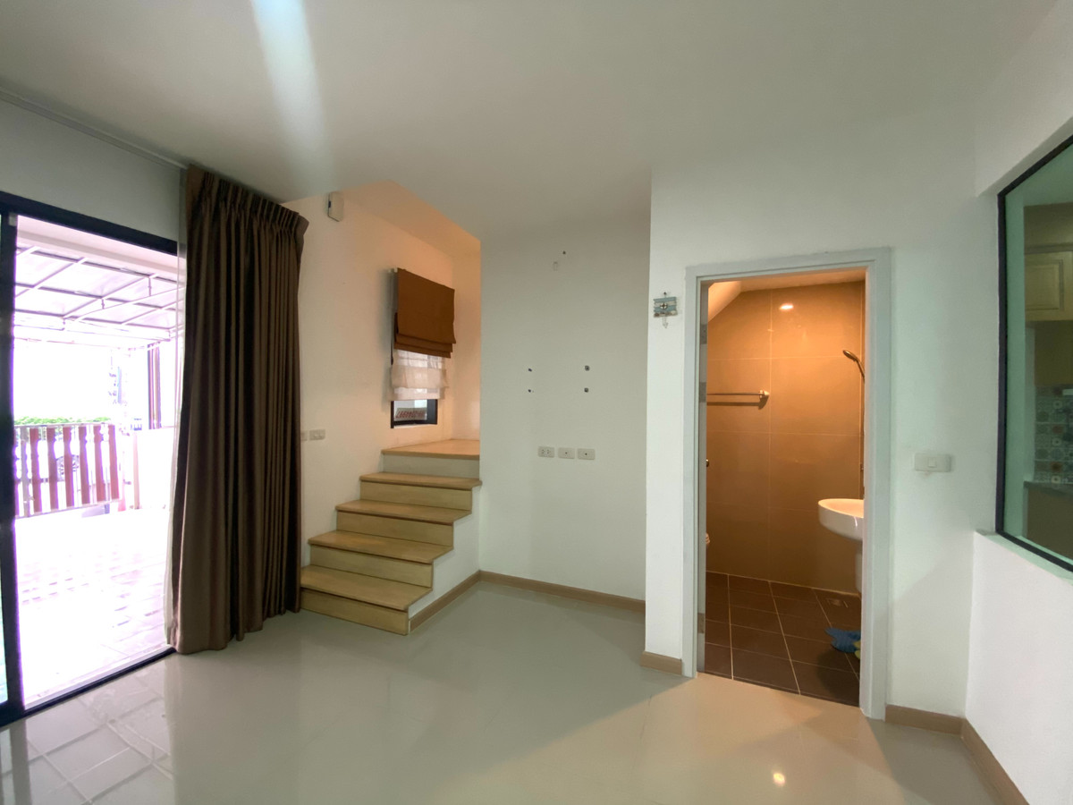 For SaleTownhomeEakachai, Bang Bon : Townhouse J Grand Sathorn - Kanlapaphruek / 4 Bedrooms (FOR SALE), J Grand Sathorn - Kanlapaphruek / Townhouse 4 Bedrooms (FOR SALE) BALL011