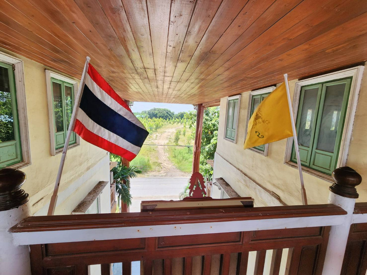 V 🏘Hotel with business along the river, 1-3-56 rai, next to the main road, near the elephant corral. Phra Nakhon Si Ayutthaya Province Just away from Don Mueang Airport. 66 km. suitable for investment Loading...