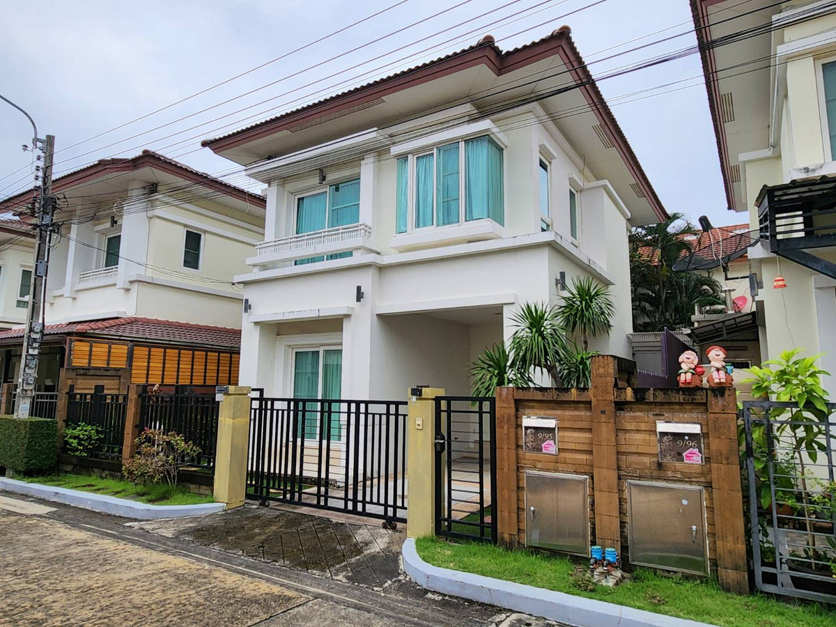 ✨ Twin house, single house, for rent, The Centro Sukhumvit 113, 3 bedrooms, 2 bathrooms, 1 kitchen, 2 floors, 36 sq m, only 26000 baht 🏡💖 Loading...