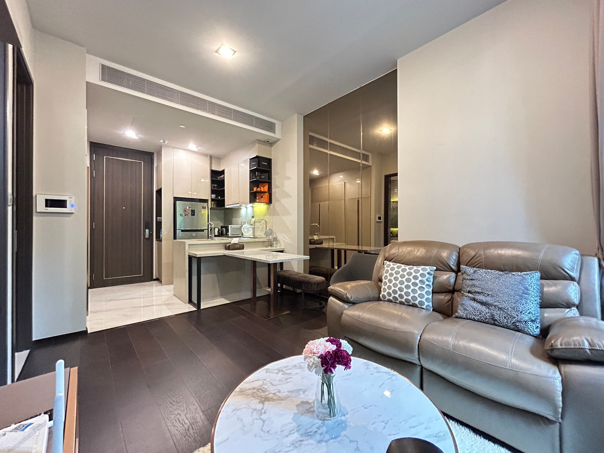 For SaleCondoSukhumvit, Asoke, Thonglor : For Sale: 🏙️LAVIQ SUKHUMVIT 57 – 1BR, 44 SQM, Fully Furnished, Garden view.