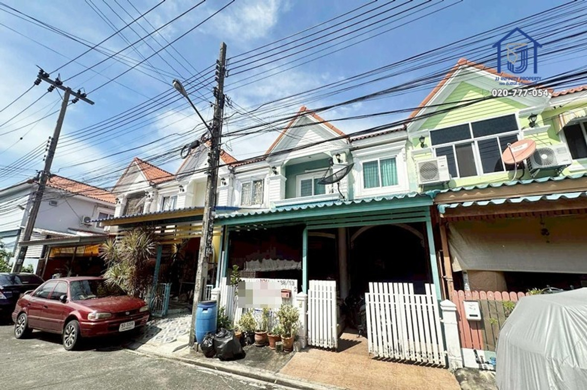 ขายทาวน์โฮมลาดกระบัง สุวรรณภูมิ : ขายทาวน์โฮม 2 ชั้น หมู่บ้านนิรันดร์วิลล์ สุขุมวิท ถนนเฉลิมพระเกียรติ ร.9 ซอย 22 เเยก 5 ใกล้รถไฟฟ้า MRT สายสีเหลือง