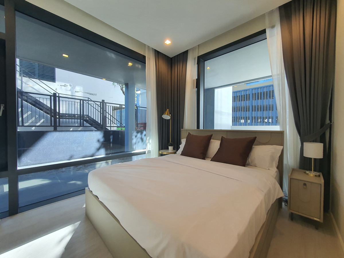 For RentCondoRama9, Petchburi, RCA : Circle Living Prototype for rent, 200,000 baht [MKr251044]