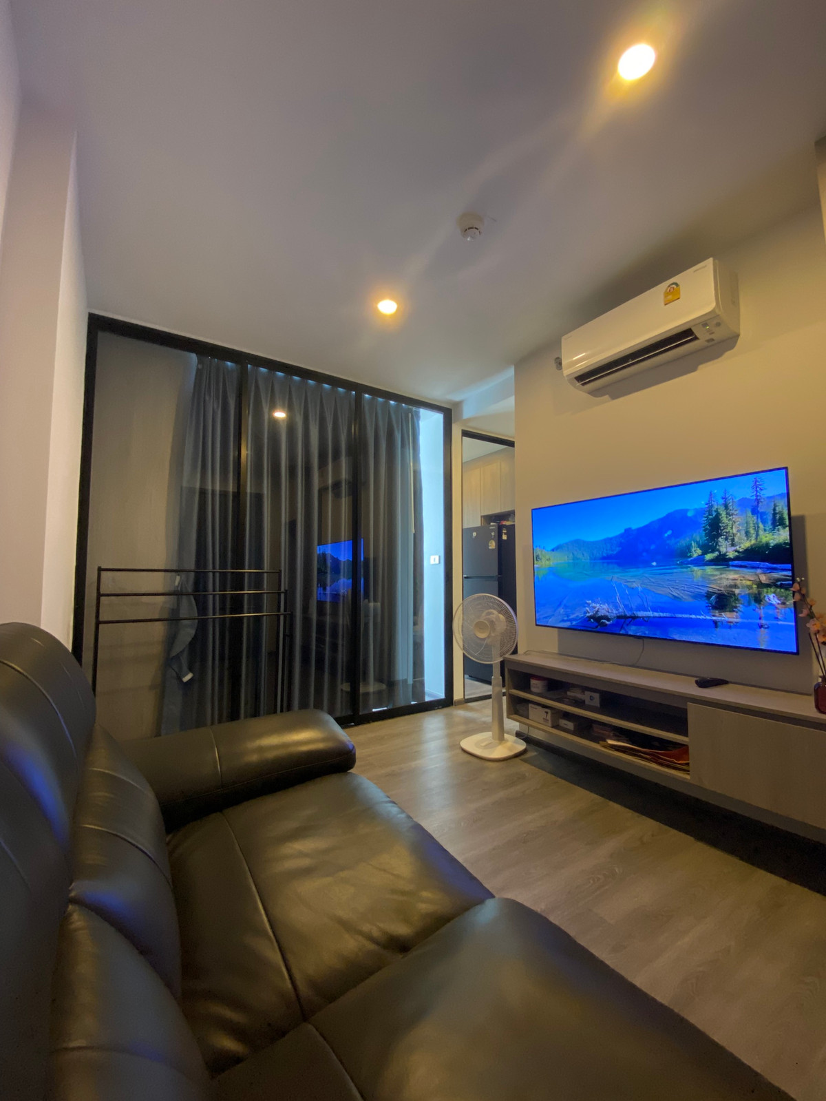 For RentCondoSamut Prakan,Samrong : Condo for rent Origin Sukhumvit-Sai Luat E22 Station, new room!!!