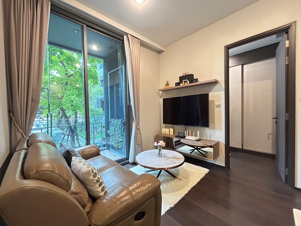 For Sale: ðïļLAVIQ SUKHUMVIT 57 â 1BR, 44 SQM, Fully Furnished, Garden view Loading...