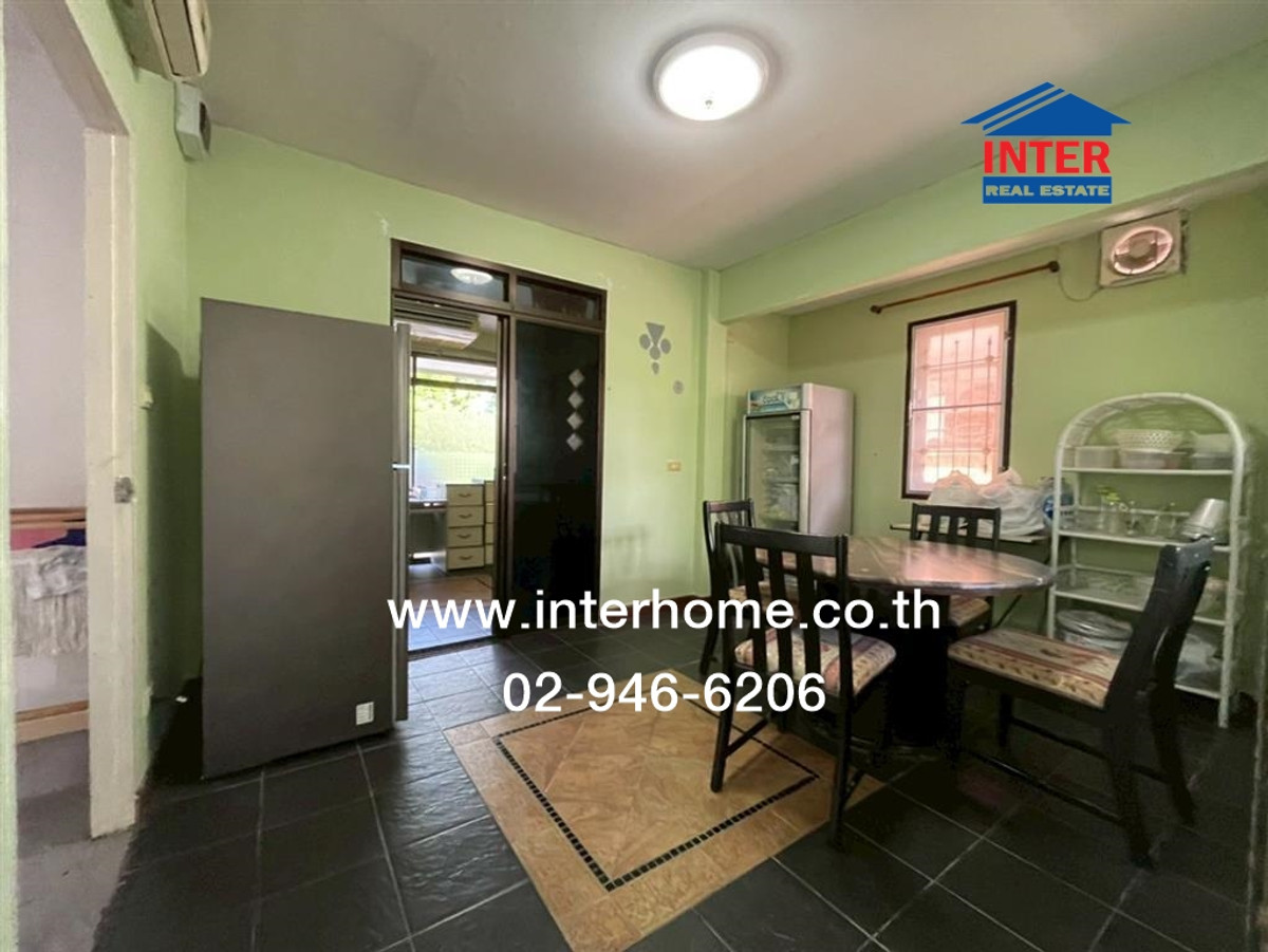 บ้านเดี่ยว 2 ชั้น 50.8 ตร.ว. หมู่บ้านลลิลกรีนวิลล์ รามอินทรา-วัชรพล ซอยสุขาภิบาล5 ซอย72 ถนนรามอินทรา ถนนสุขาภิบาล5 เขตสายไหม กรุงเทพมหานคร Loading...