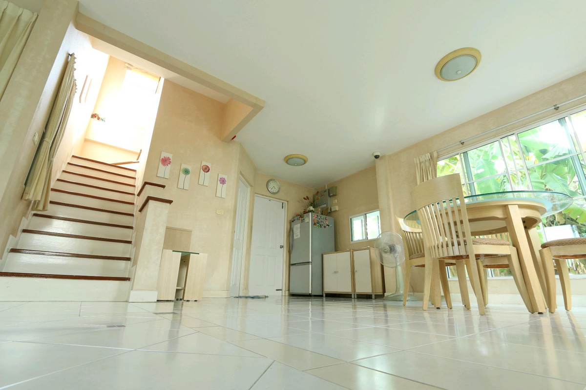 🔥Single house, Land and House project, for rent with furniture. electrical appliance Just carry your bag and move in.Chollada Village Wongwaen-Rattanathibet, Nonthaburi (Soi Wat Lat Pla Duk)  	Area size 65.7 sq m, usable area 145 sq m.    4 bedrooms, 2 Loading...