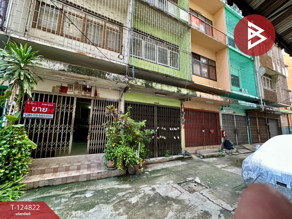 Commercial building for sale, 3 floors, area 12 sq m, Ratchathewi, Bangkok. Loading...