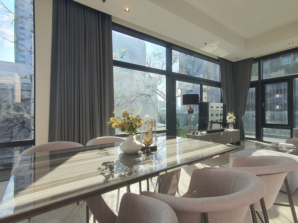 For RentCondoRama9, Petchburi, RCA : Circle Living Prototype for rent, 200,000 baht [MKr251044]