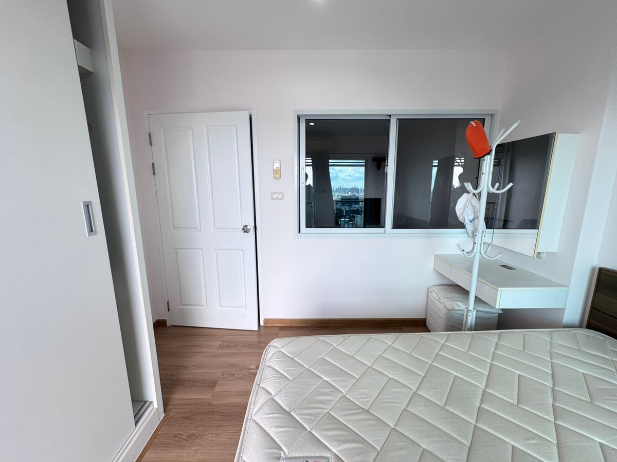 ขายคอนโดลาดพร้าว เซ็นทรัลลาดพร้าว : ขายด่วน Sym Condo วิวโล่ง ฝั่งไทยรัฐ ห้องสวย เพิ่งรีโนเวท 2.99 ล้าน ใกล้เซนทรัลลาดพร้าวและสวนจตุจักร