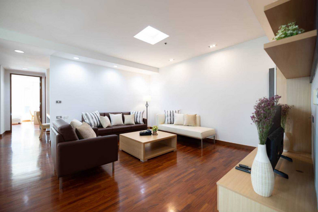 For RentCondoKhlongtoei, Kluaynamthai : Condo for rent: The Grand Sethiwan, 200 sq m, near BTS Phrom Phong