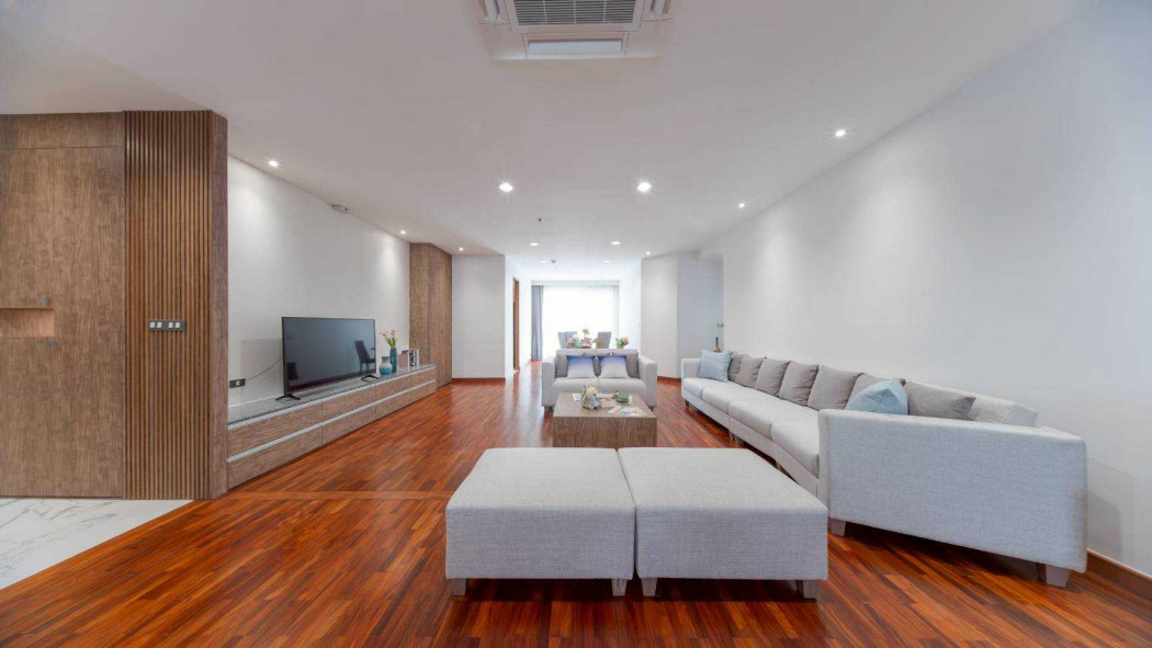 Condo for rent: The Residence Sukhumvit 24, 320 sq m, near BTS Phrom Phong Loading...