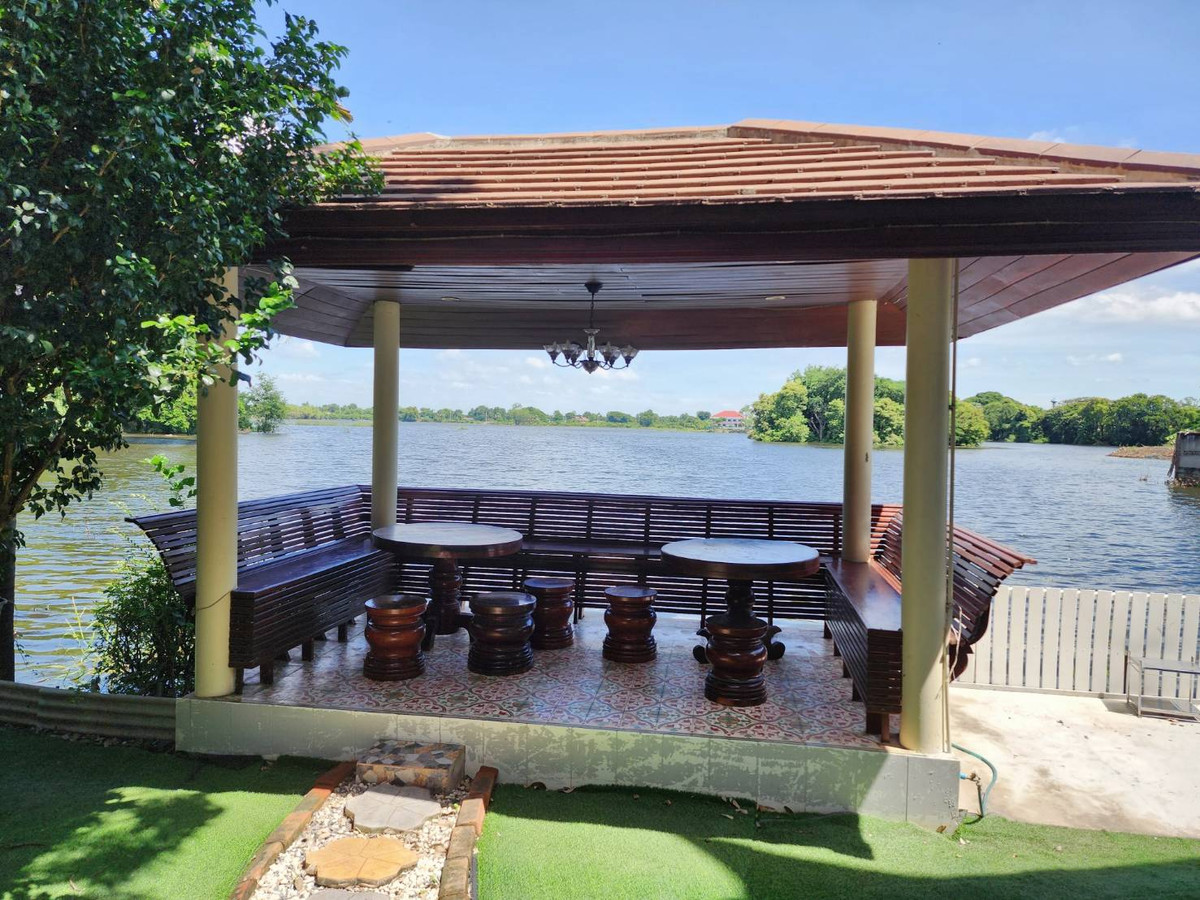 V 🏘Hotel with business along the river, 1-3-56 rai, next to the main road, near the elephant corral. Phra Nakhon Si Ayutthaya Province Just away from Don Mueang Airport. 66 km. suitable for investment Loading...