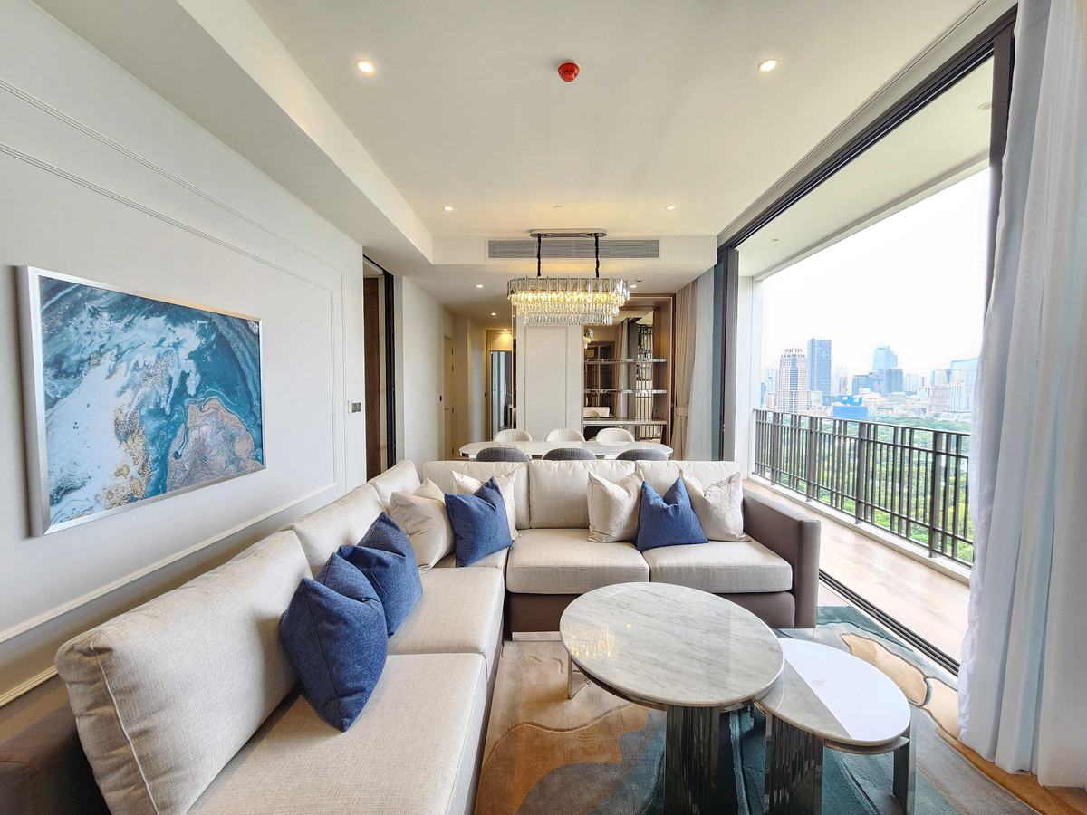 For SaleCondoWitthayu, Chidlom, Langsuan, Ploenchit : Condo in Langsuan Unit 2-Bedroom at Muniq Langsuan, Bangkok