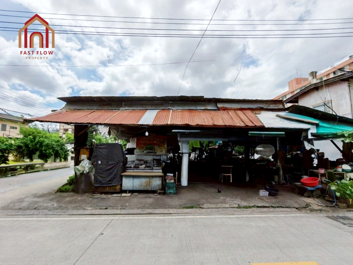 ให้เช่า ที่ดิน 136.3 ตารางวา แปลงมุม ซอยแจ้งวัฒนะ - ปากเกร็ด5 ใกล้สำนักงานเทศบาลนครปากเกร็ด ห่างจากถนนแจ้งวัฒนะ 250 เมตร หน้ากว้างประมาณ 16 เมตร ลึก 35 เมตร ถมแล้วพร้อมปลูกสร้าง ที่ดินเปล่า ซอยขจรเนติยุทธ IM Loading...