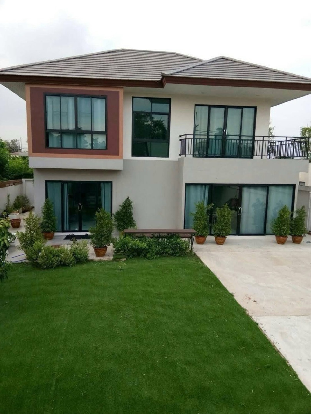 For RentHousePathum Thani,Rangsit, Thammasat : Salila🚩2-storey detached house for rent, Mueang Ake Village. House with office building, great value.