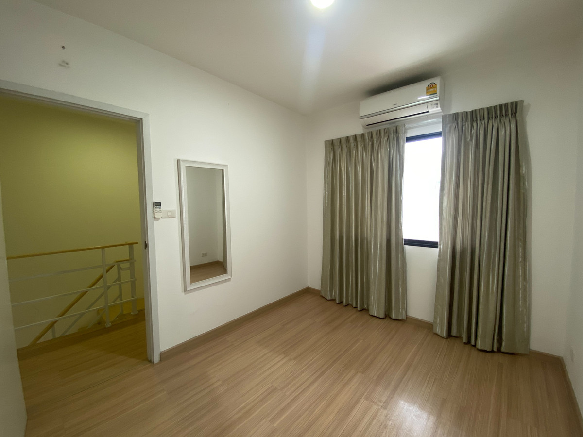 For SaleTownhomeEakachai, Bang Bon : Townhouse J Grand Sathorn - Kanlapaphruek / 4 Bedrooms (FOR SALE), J Grand Sathorn - Kanlapaphruek / Townhouse 4 Bedrooms (FOR SALE) BALL011