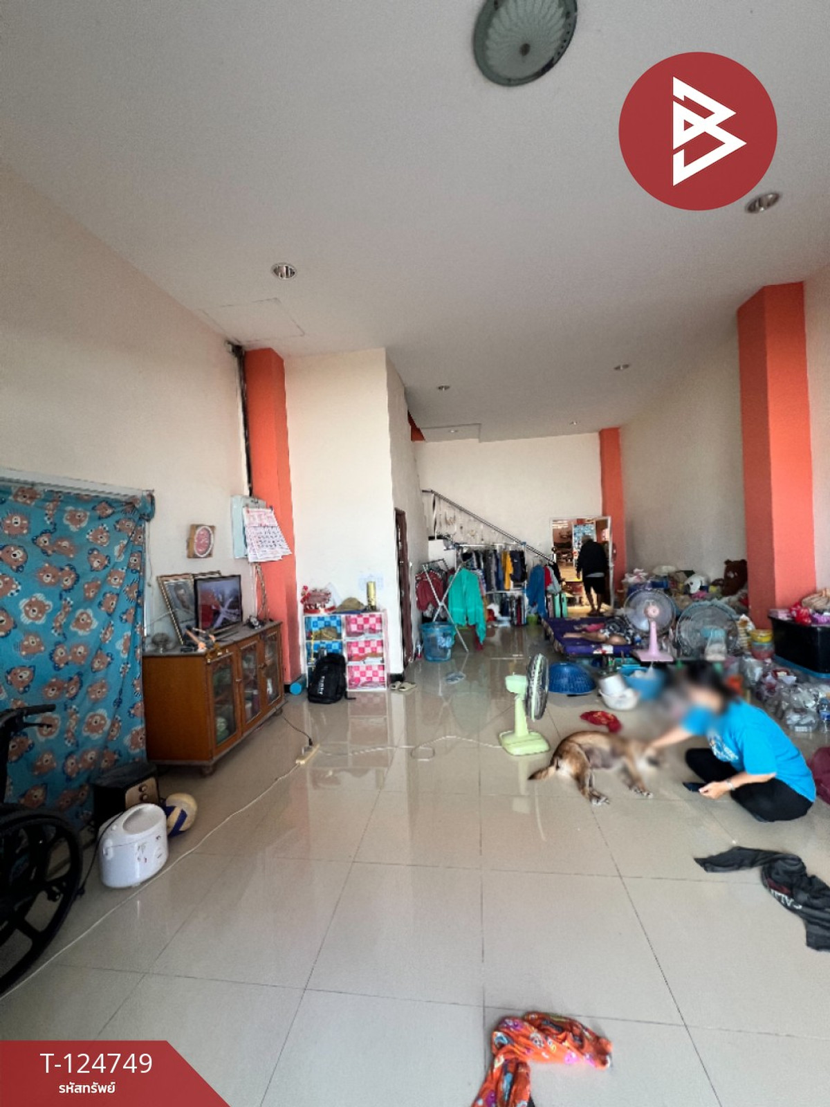 ขายโกดังพร้อมที่พักอาศัย เนื้อที่ 1 งาน 37.7 ตร.วา คอกกระบือ สมุทรสาคร Loading...