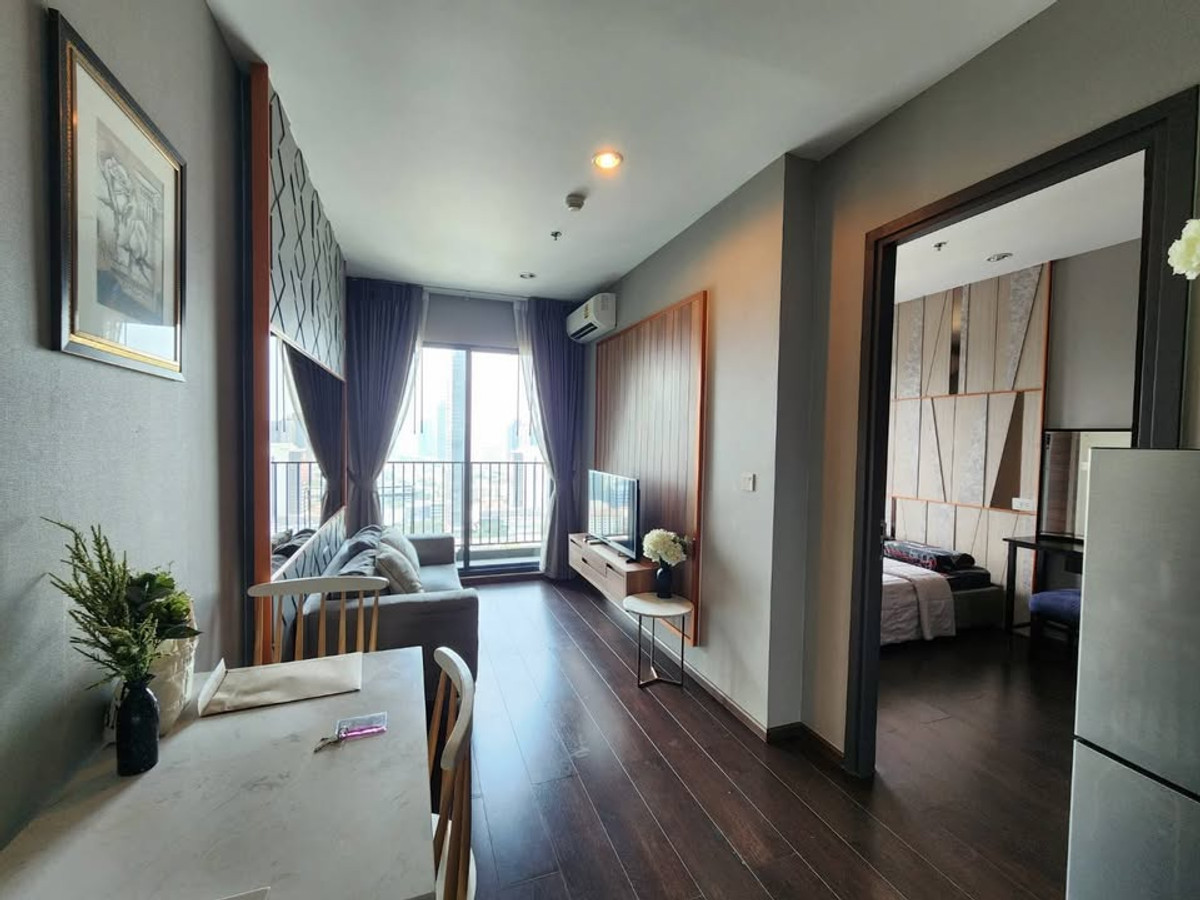 ขายคอนโดสุขุมวิท อโศก ทองหล่อ : 🏢 FOR SALE: C Ekkamai – 1 Bed, 1 Bath Condo  💰 Selling Price: ฿3,200,000 — Great Value! 