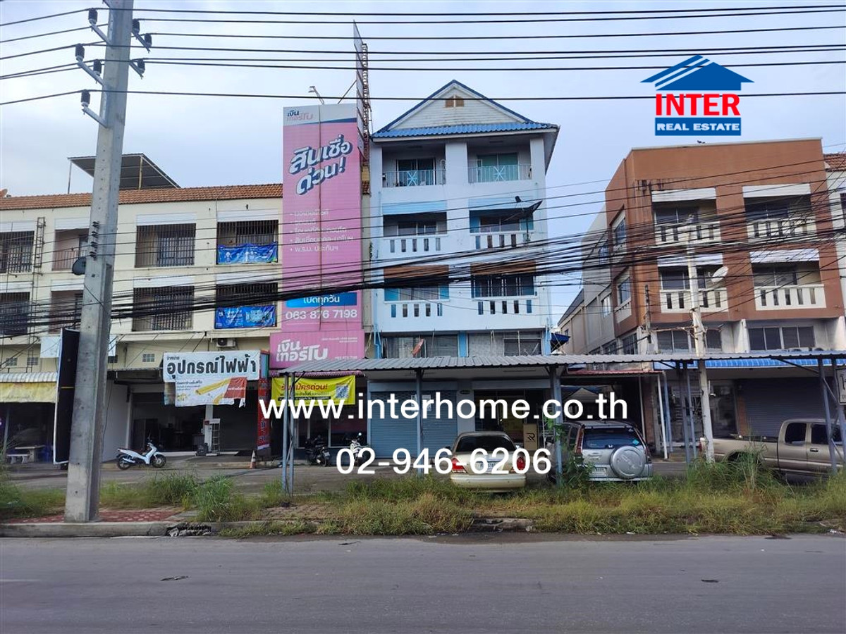 Room for rent, 6 floors, 52.9 sq m, Crystal Home, Phahonyothin Road, Khlong Luang Road, Khlong Luang, Pathum Thani. Loading...