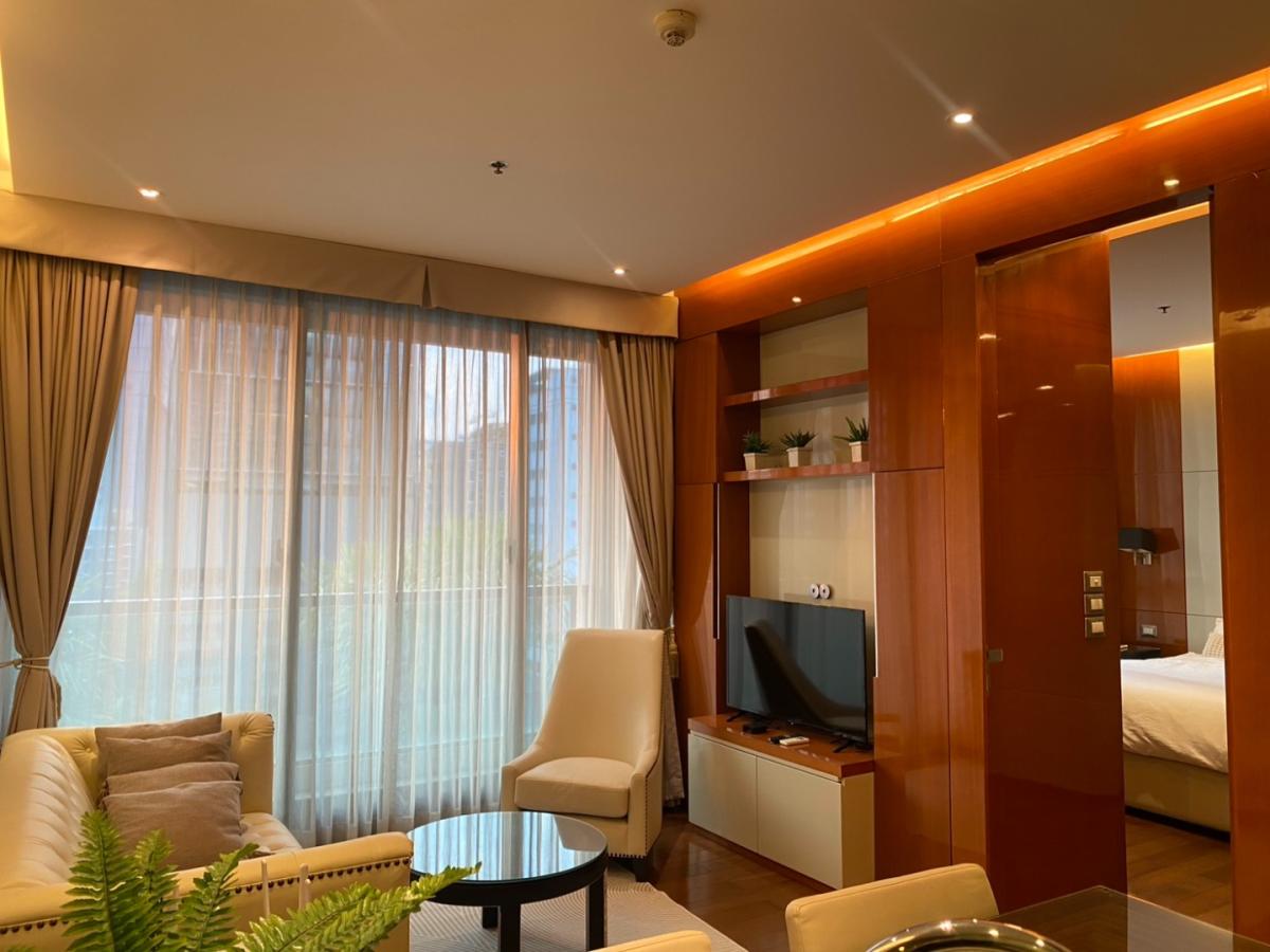 For SaleCondoSukhumvit, Asoke, Thonglor : 🔥Urgent Sale🔥 The Address Sukhumvit 28, spacious room with beautiful views, bathtub included, fully furnished, ready to move in, near BTS Phrom Phong.